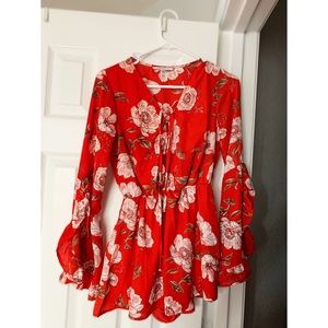 {Purple Snow❤️} Red Floral v-cut Romper🌼!!